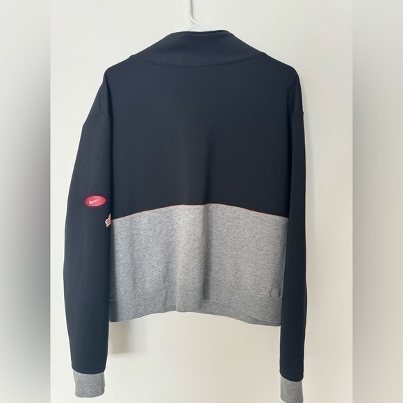 Nike Colorblock Pullover - Picture 7 of 8